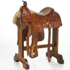 NRS Used 15.5in Saddle Smith Team Roper